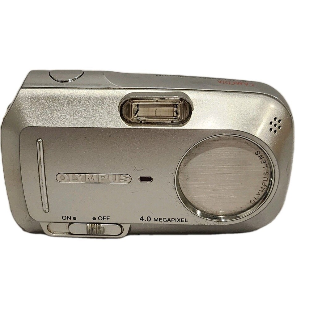Olympus Camedia C-470 Zoom 4.0MP Digital Camera W/Case, Battery & Charger